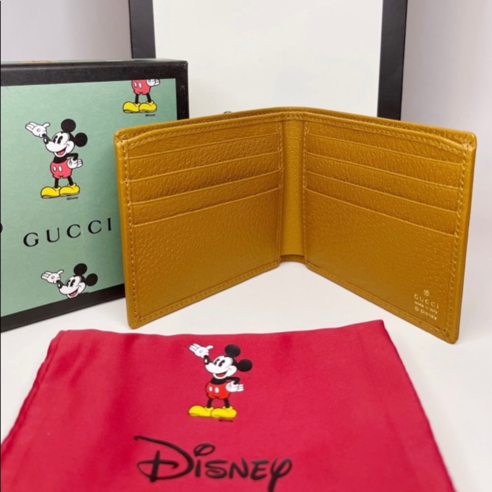 Authentic Brand NEW in original Gucci x Disney Box dust bag and Tags - Picture 7 of 11